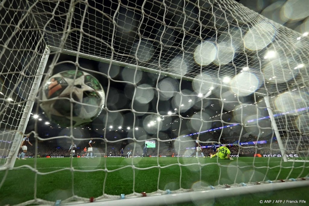 PSG naar halve finales CL ondanks nederlaag bij Aston Villa