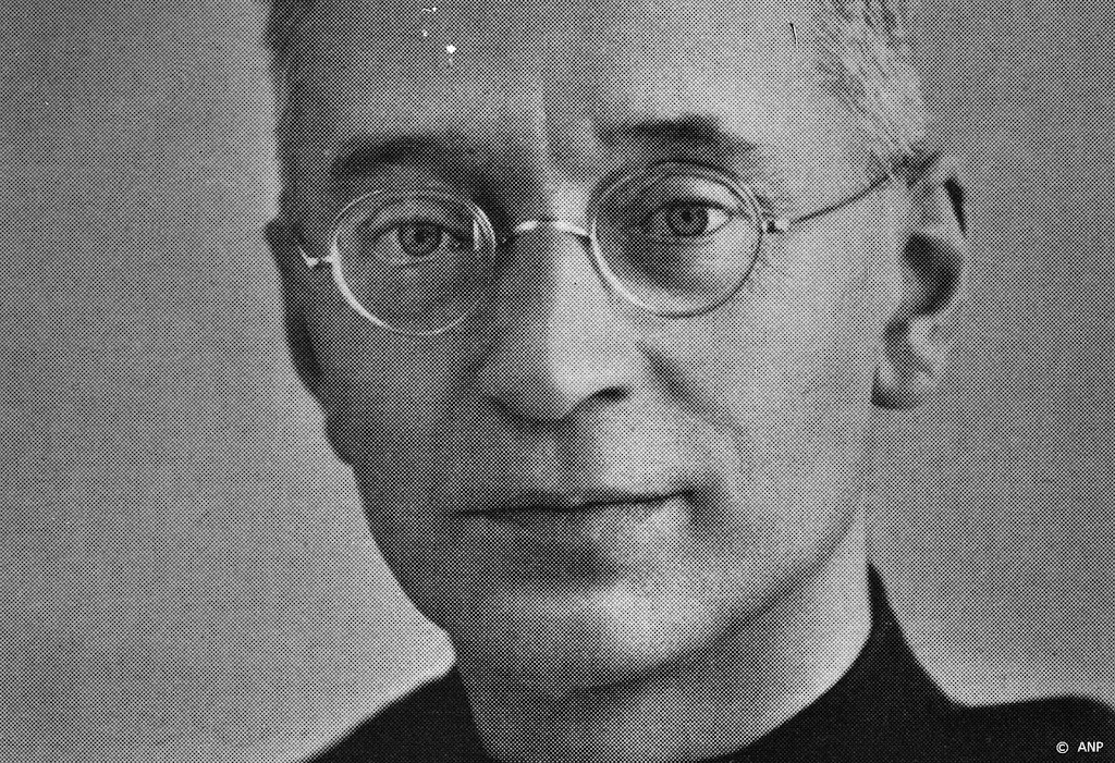 Titus Brandsma zondag officieel in canon van de heiligen