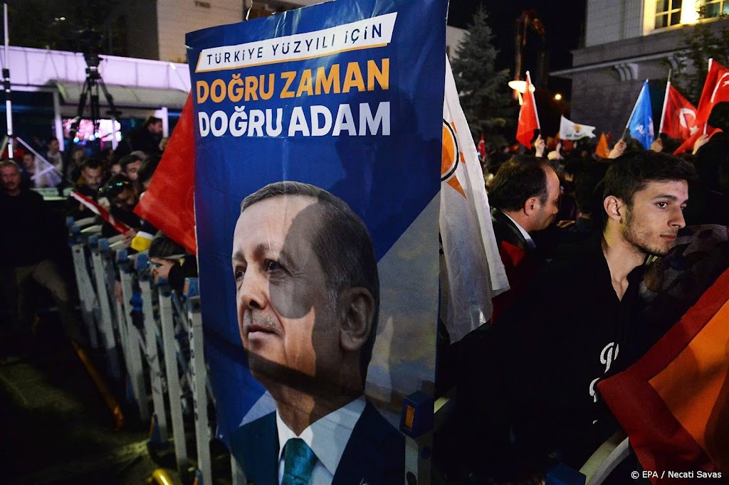 Turkse beurs onderuit na uitblijven winnaar verkiezingen