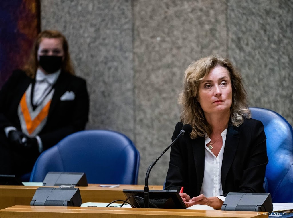 Brandbrief: voorzitter moet seksueel wangedrag in Kamer tegengaan