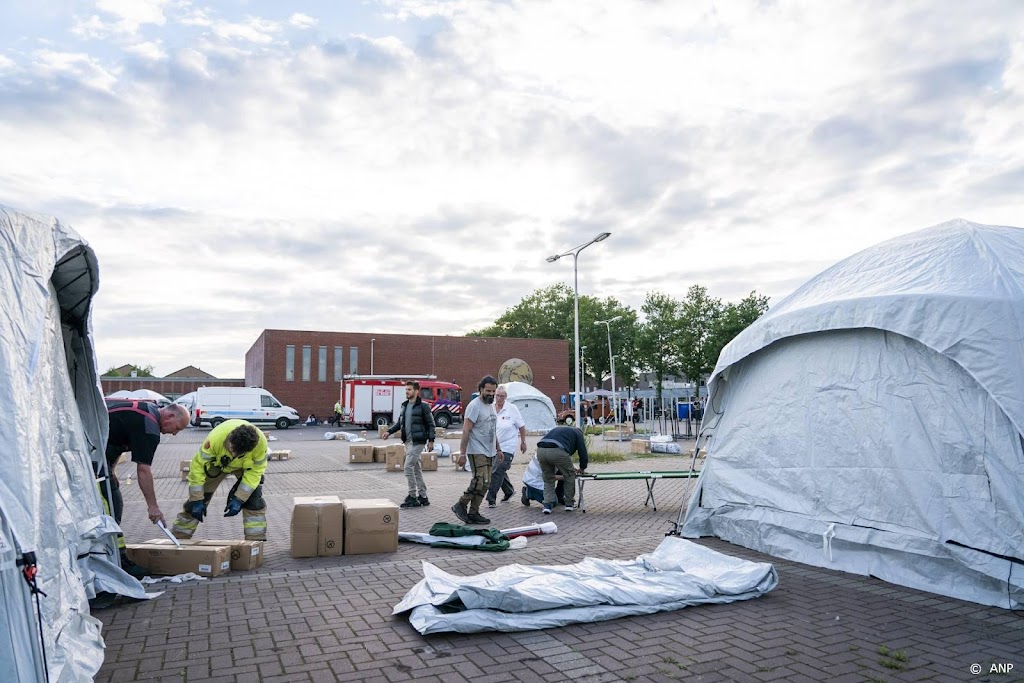Aanmeldcentrum Ter Apel weer 'propvol', twintig tenten bezet