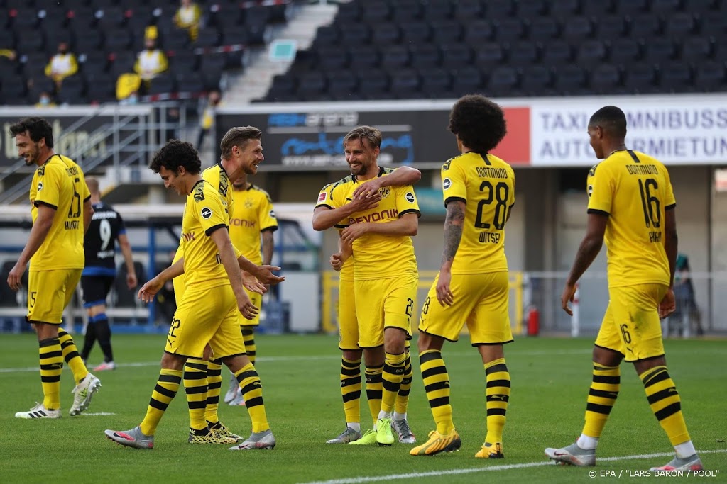 Borussia Dortmund maanden zonder verdediger Schmelzer