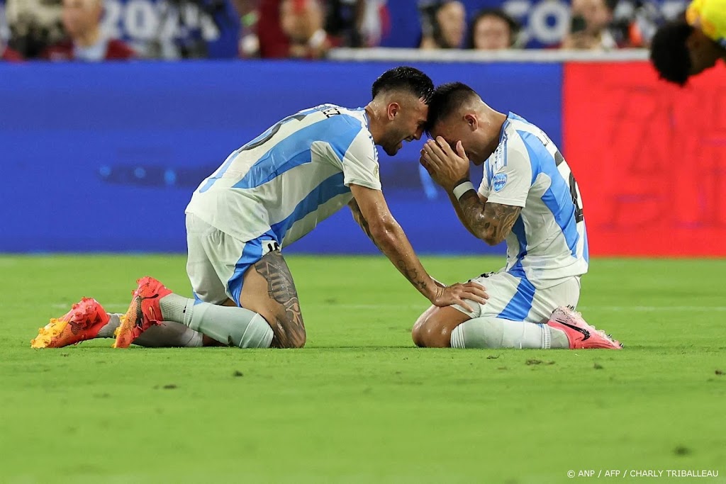 Martínez bezorgt Argentinië in verlenging zestiende Copa América