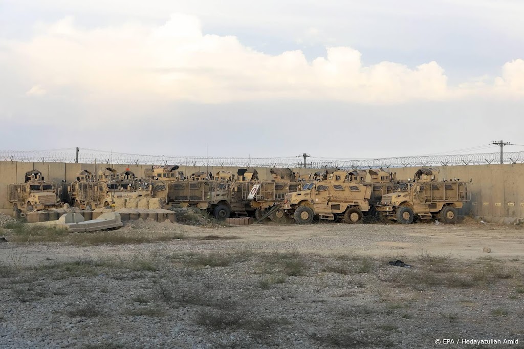 Taliban nemen belangrijke luchtmachtbasis Bagram in