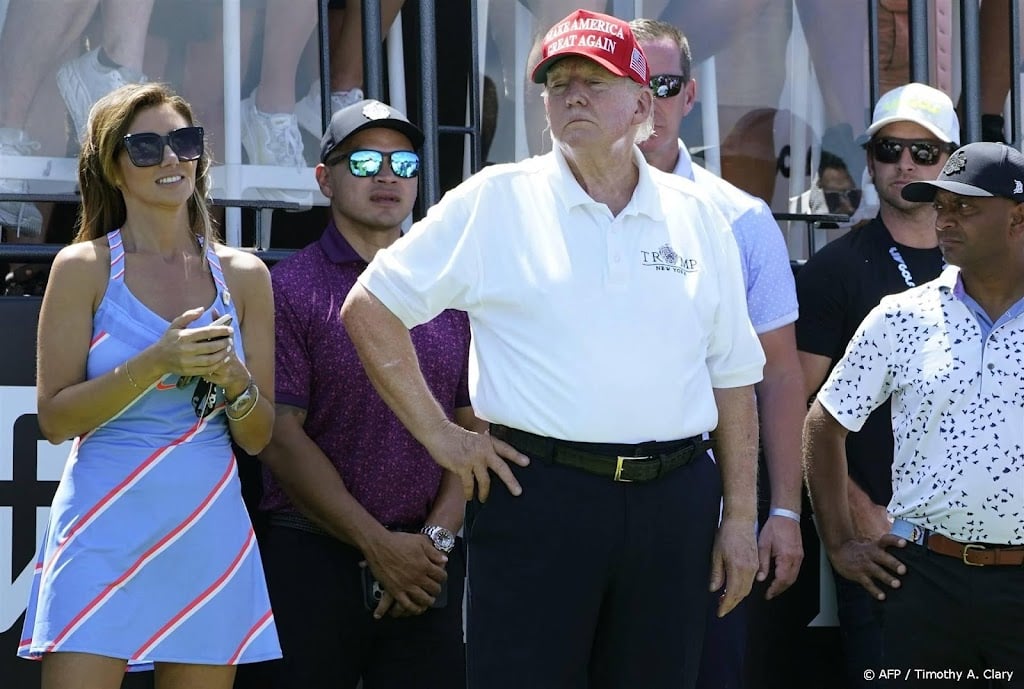 Trump krijgt tien dagen om zich 'over te geven' in Georgia
