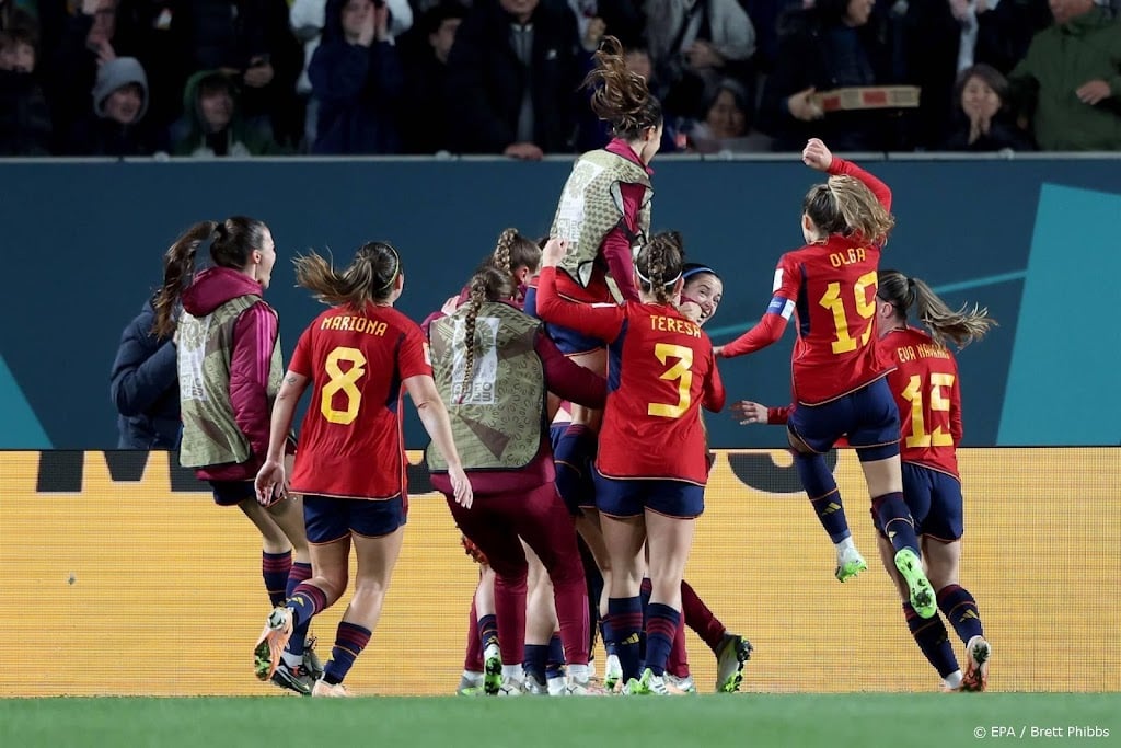 Voetbalsters Spanje dringen door tot finale WK na zege op Zweden
