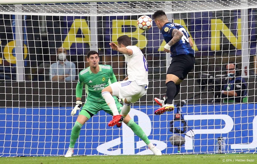 Internazionale met De Vrij en Dumfries verliest van Real Madrid