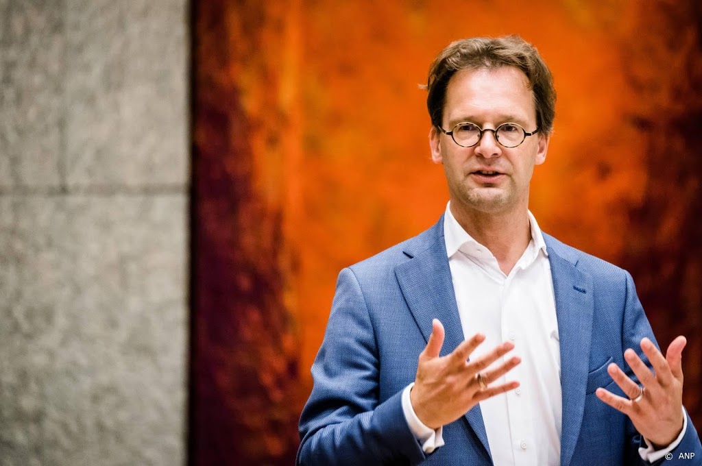 Storing internet Tweede Kamer tijdens debat over digitale overheid