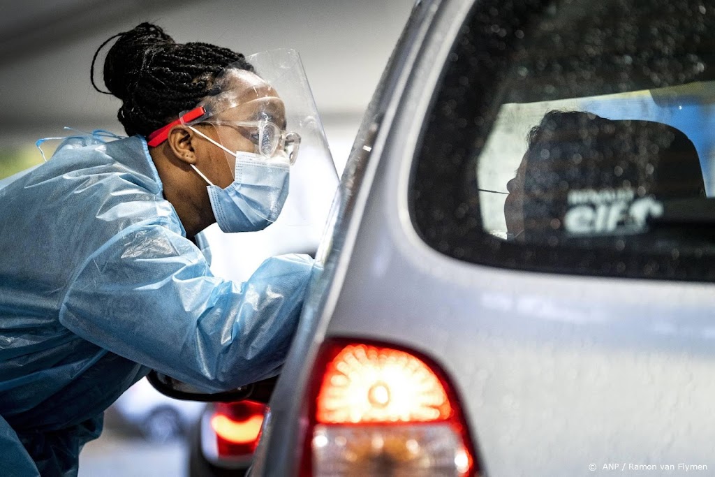 Aantal coronagevallen naar laagste niveau in anderhalf jaar
