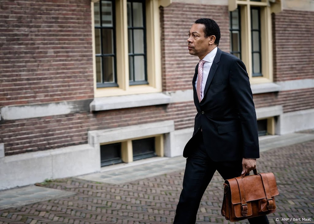 Weerwind moet van Kamer brieven Taghi en Mohammed B. verbieden