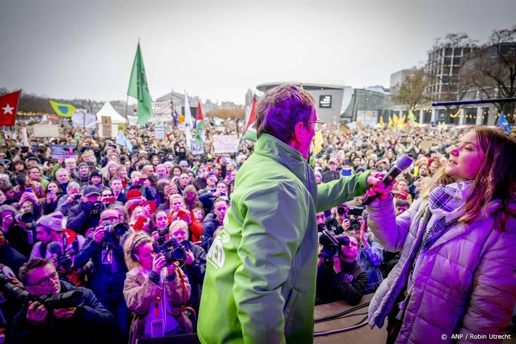 Timmermans niet te spreken over optreden Thunberg bij klimaatmars