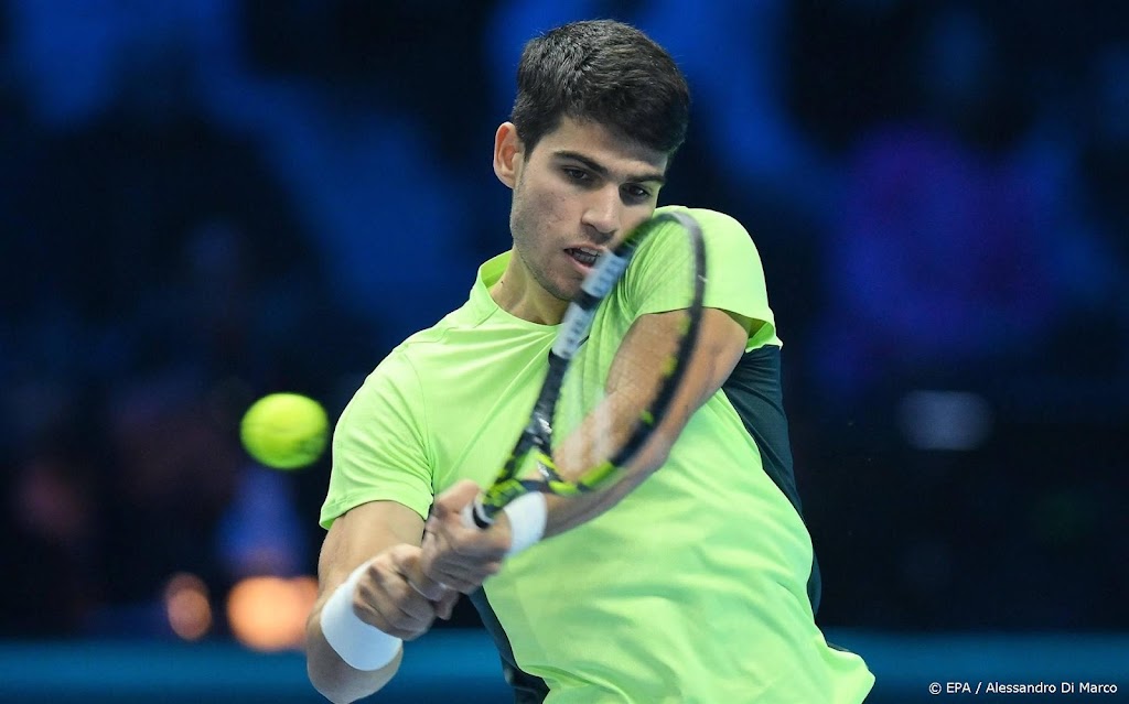 Tennisser Alcaraz klopt woedende Roeblev op ATP Finals