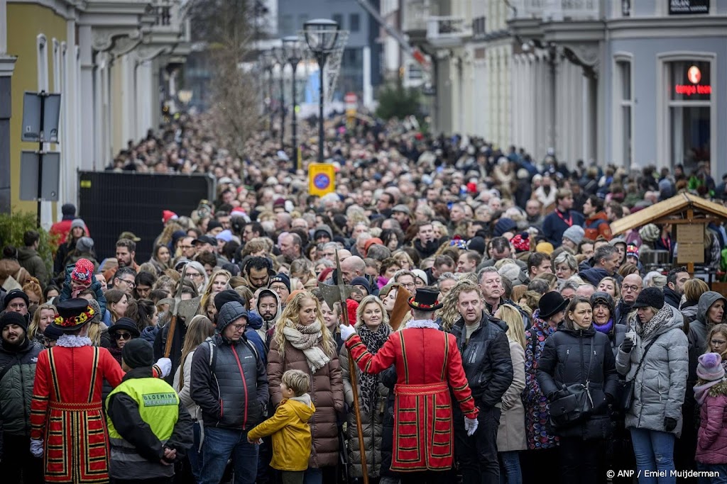 Meer dan 100.000 bezoekers voor Dickens Festijn en kerstmarkten