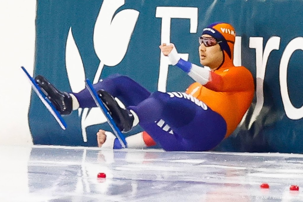 Titelhouder Verbij uitgeschakeld bij EK sprint door valpartij