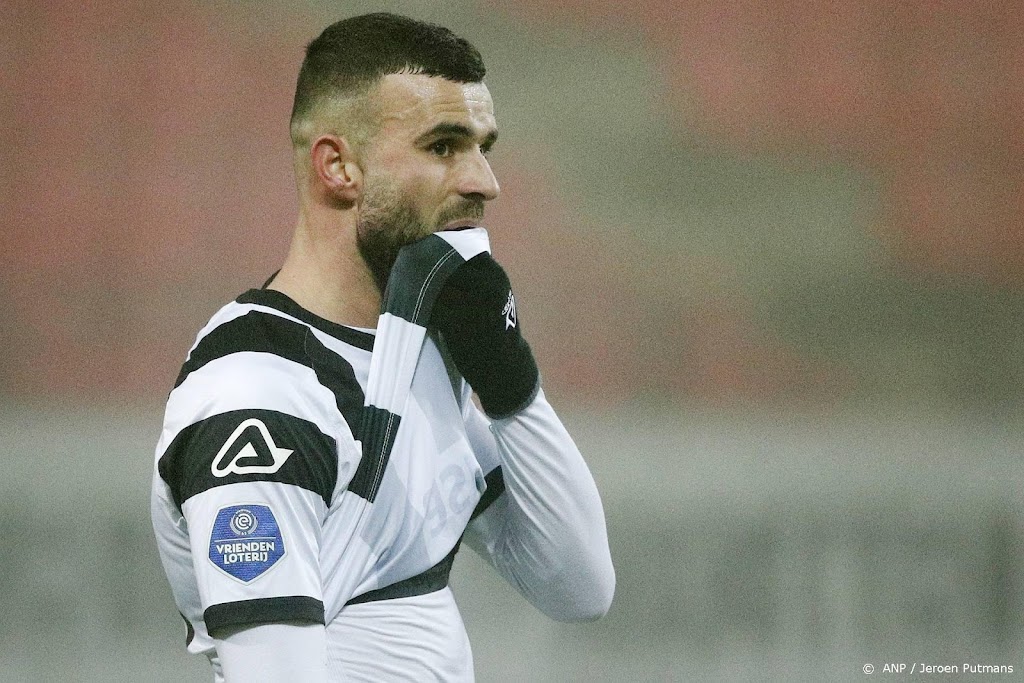 Supporters Heracles uiten onvrede over rentree Vloet