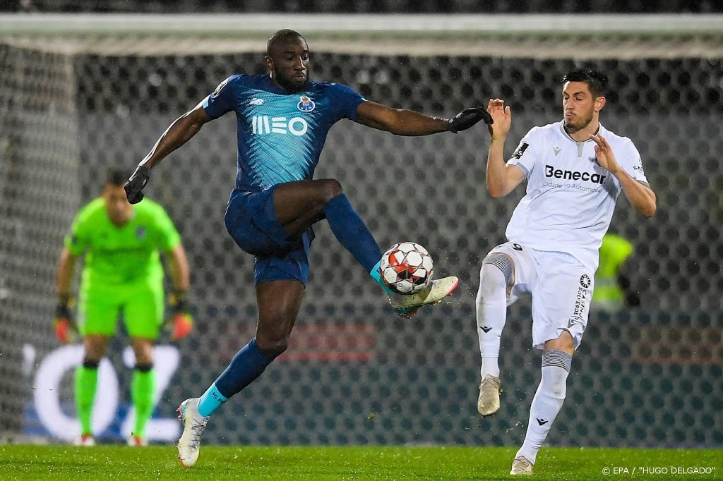 Aanvaller Maréga van FC Porto stapt veld af vanwege racisme
