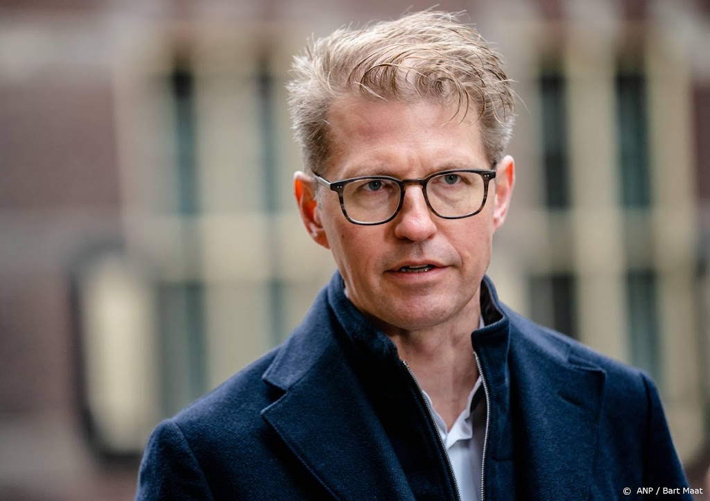 Minister Dekker: vonnis over avondklok niet zo fraai