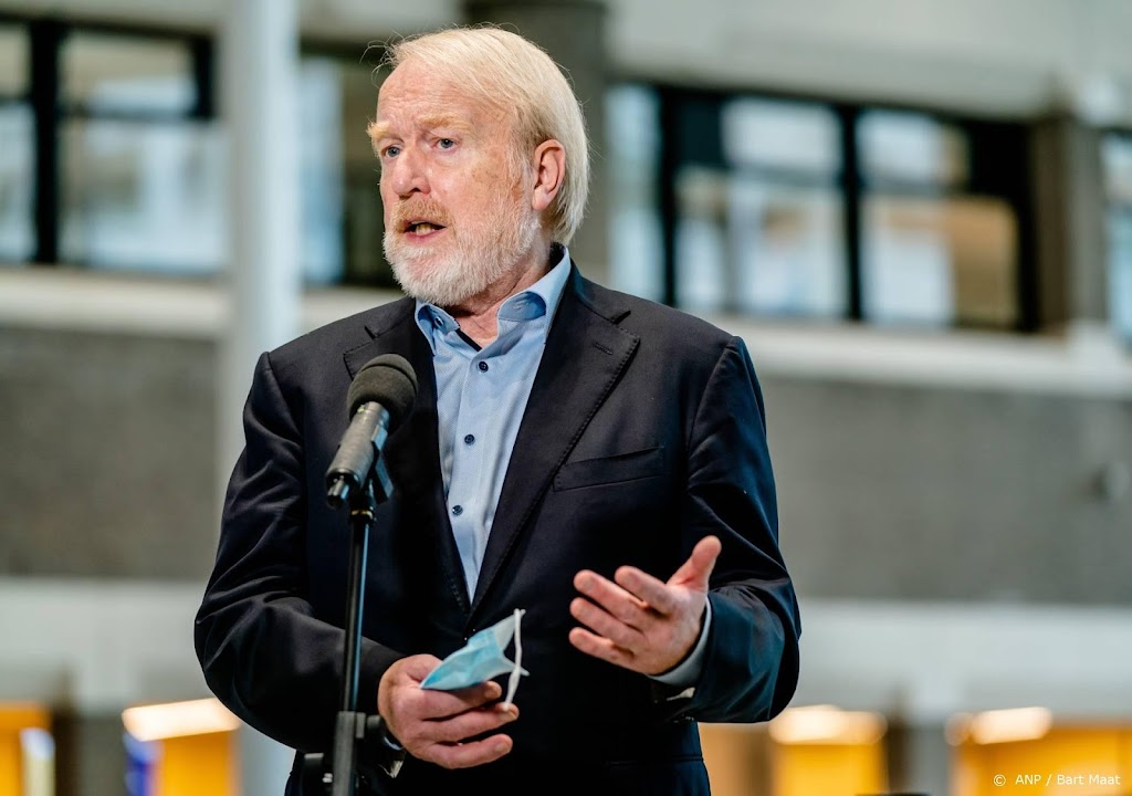 OVV: Van Dissel ondermijnde vertrouwen met twijfel mondkapjes