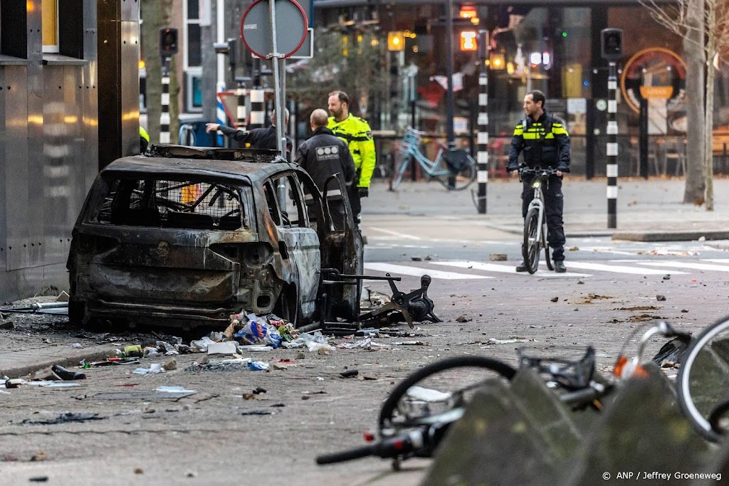 Man krijgt celstraf voor stenen gooien tijdens Coolsingelrellen