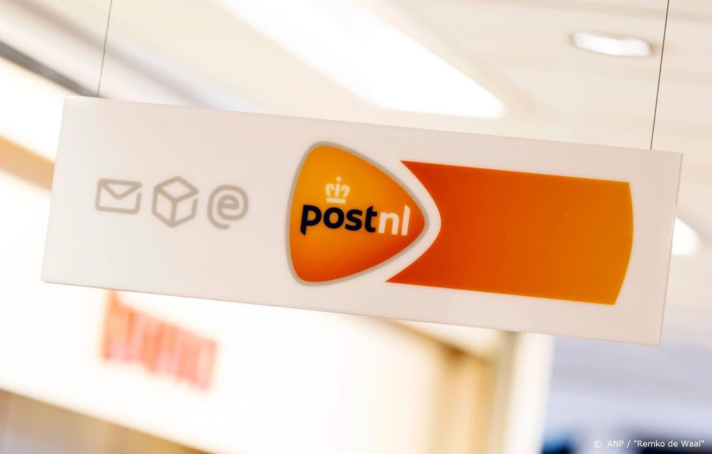 PostNL blijft post en pakketten bezorgen