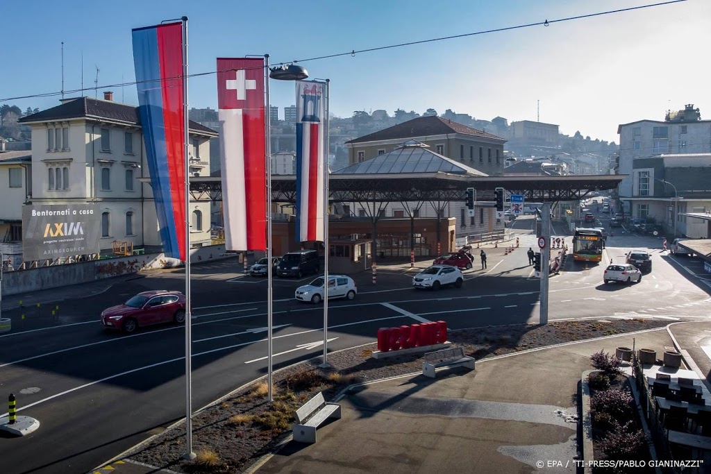 Zwitserland en Spanje sluiten grens voor bezoekers
