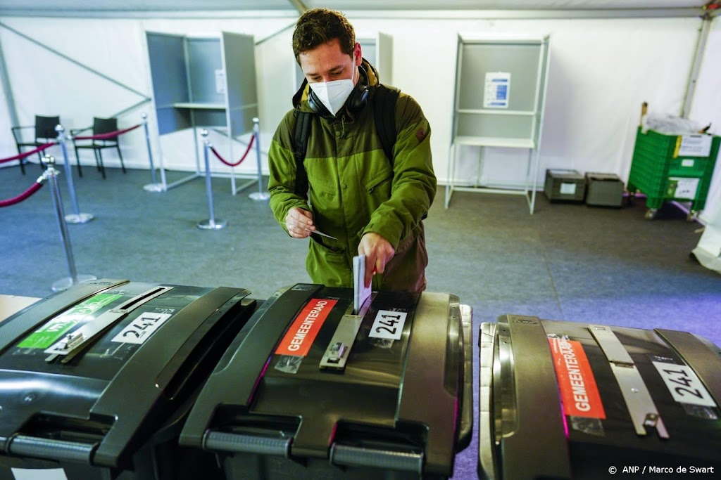 Stembureaus op 'echte' verkiezingsdag open