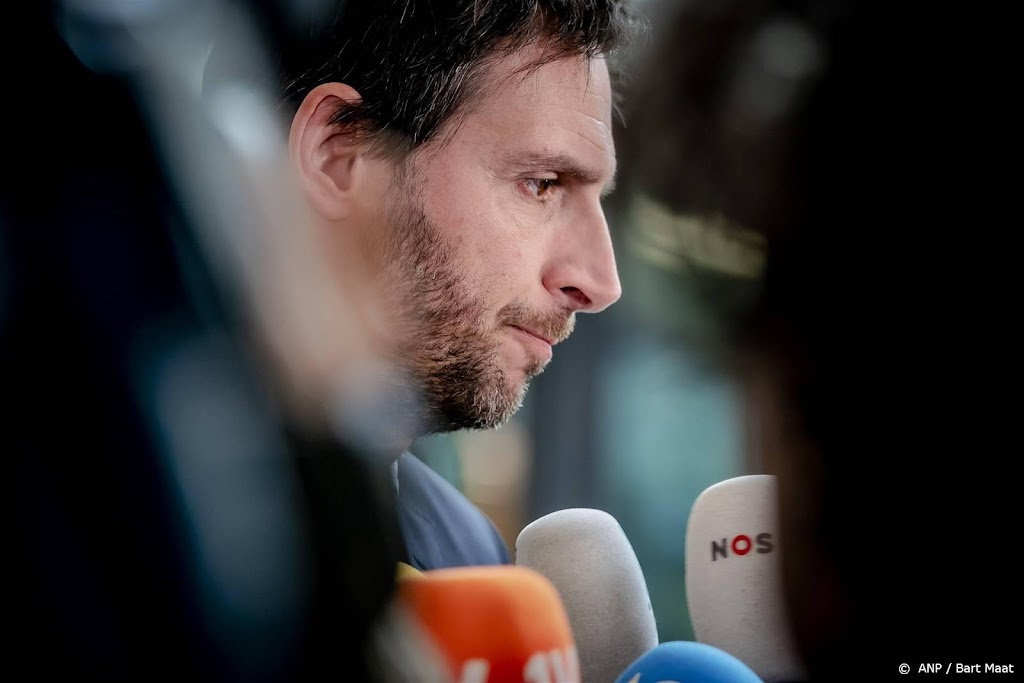 Hoekstra: verkiezingsuitslag ook daverende oorvijg voor CDA