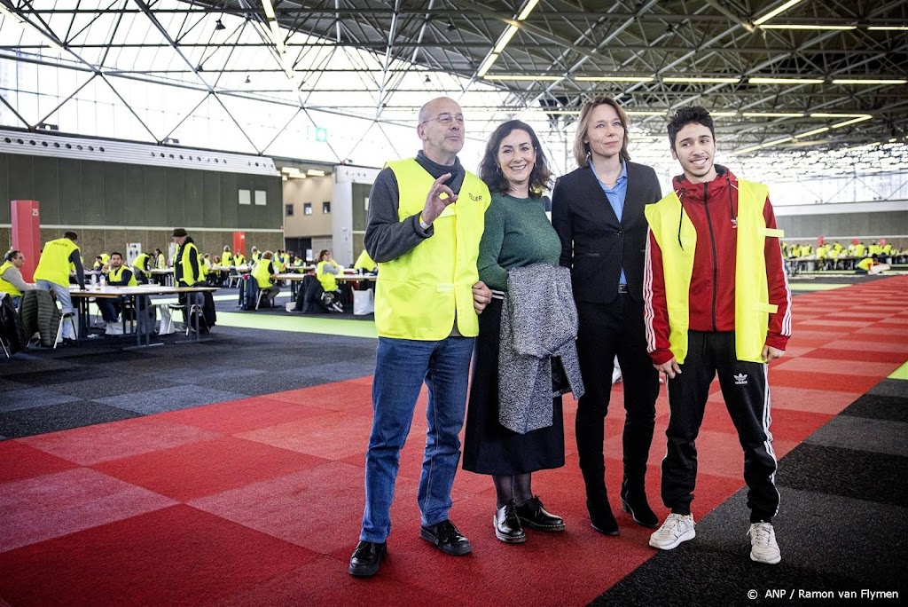 Halsema: tekort aan stembiljetten in enkele stembureaus