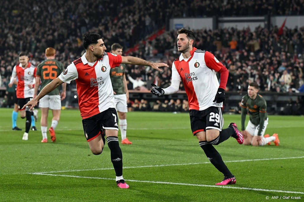 Feyenoord is na monsterzege op Sjachtar klaar voor Ajax