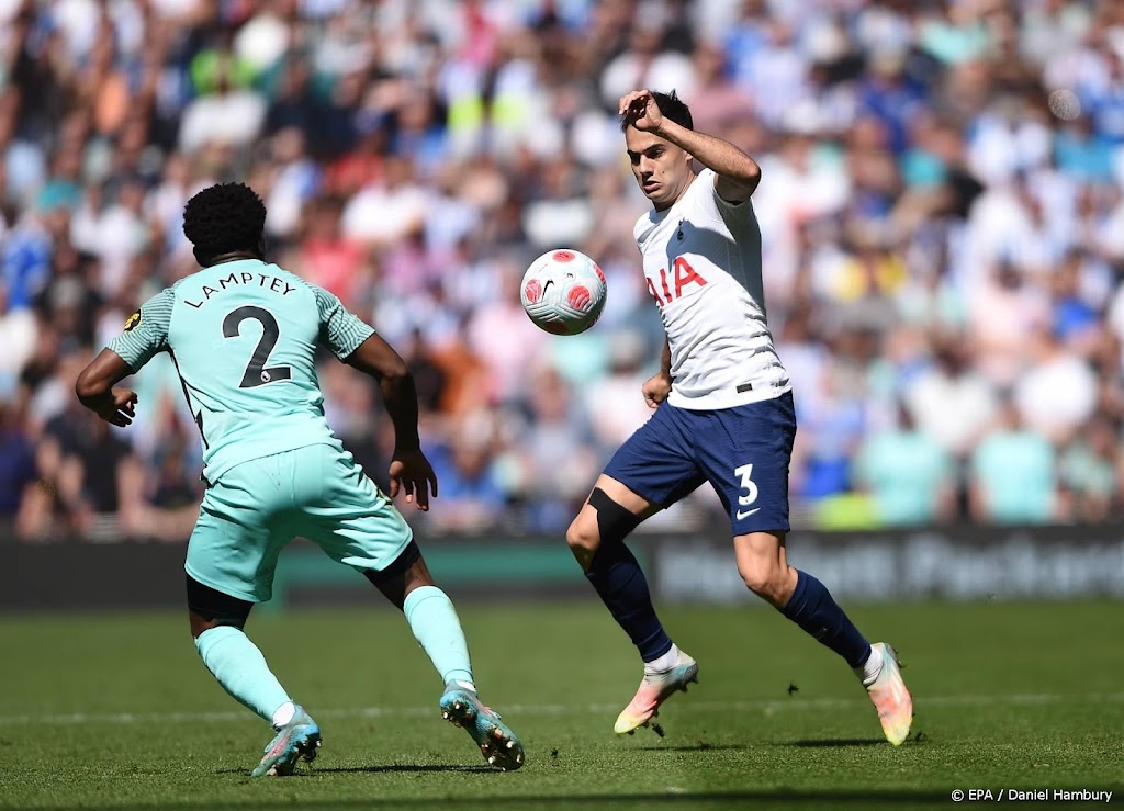 Brighton wint in slotfase en beëindigt sterke reeks Tottenham