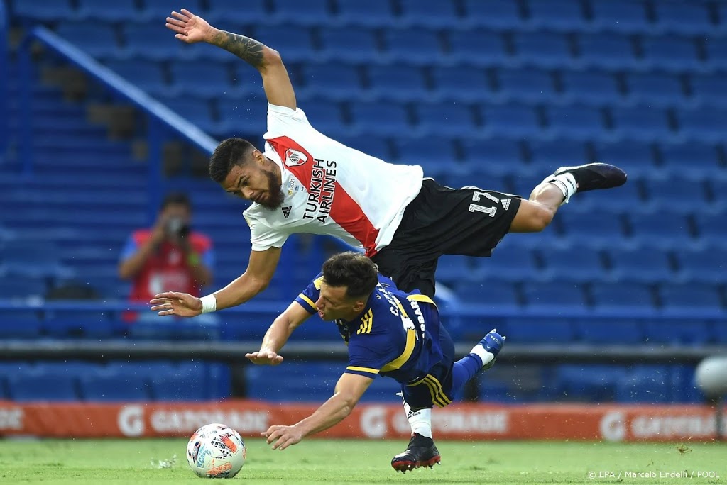 Vijftien spelers River Plate testen positief op corona