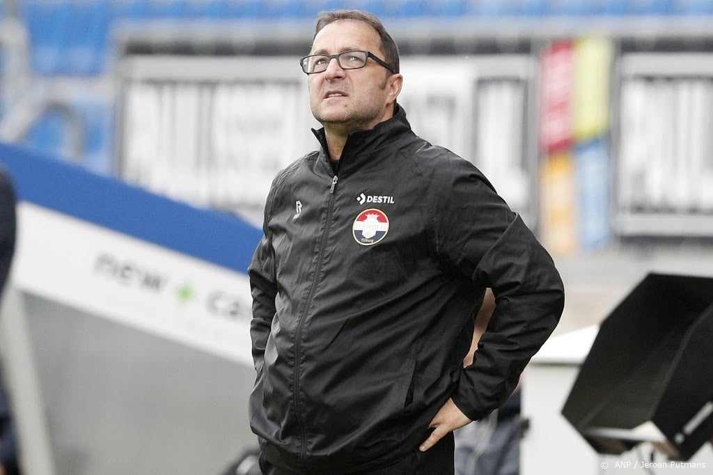 Petrovic vergaat van de pijn na cruciale zege met Willem II