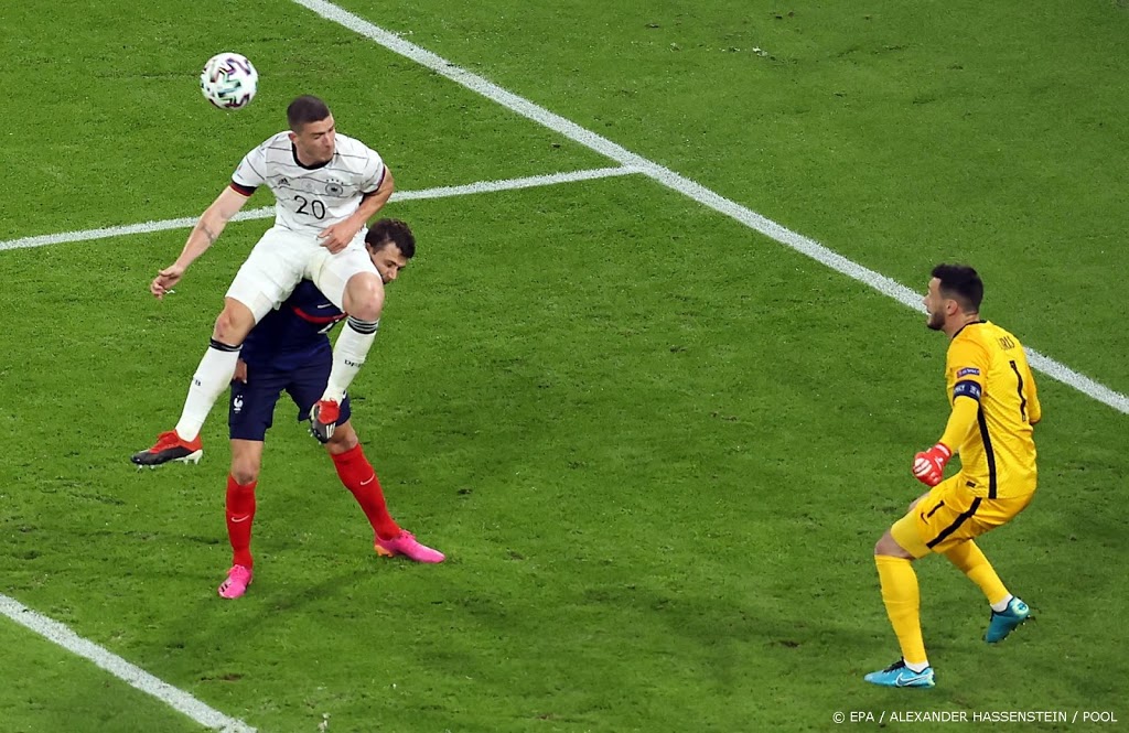 Franse voetballer Pavard was even buiten bewustzijn