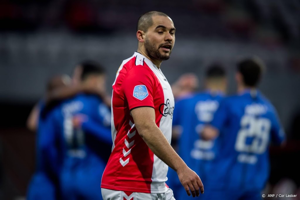 FC Emmen neemt Veendorp mee de Eredivisie in
