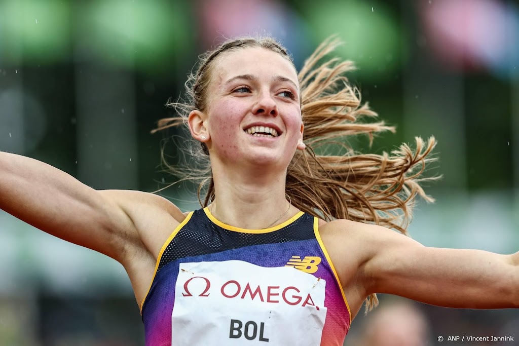Bol ook in Oslo veruit de snelste op 400 meter horden