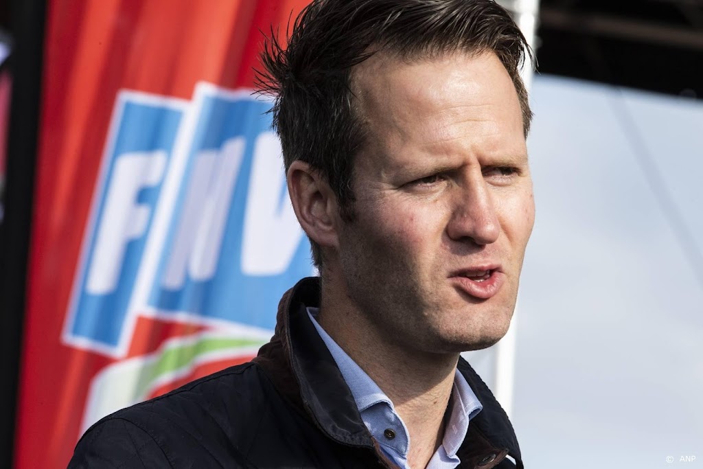 FNV: maatregelen Schiphol pijnlijk maar noodzakelijk