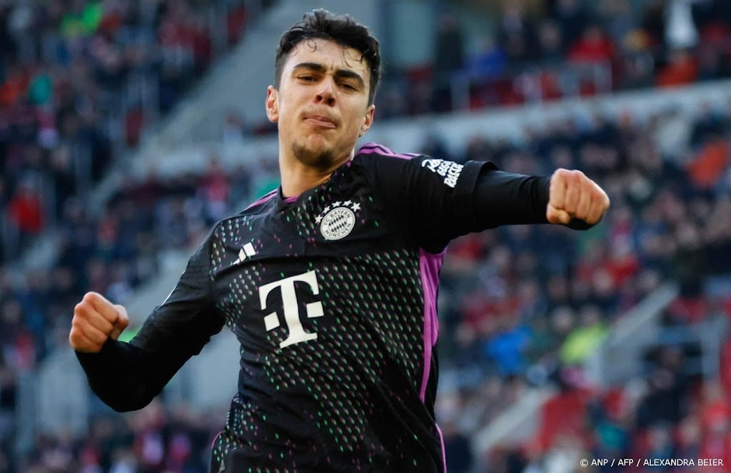 Bayern legt talent Pavlovic (20) tot medio 2029 vast