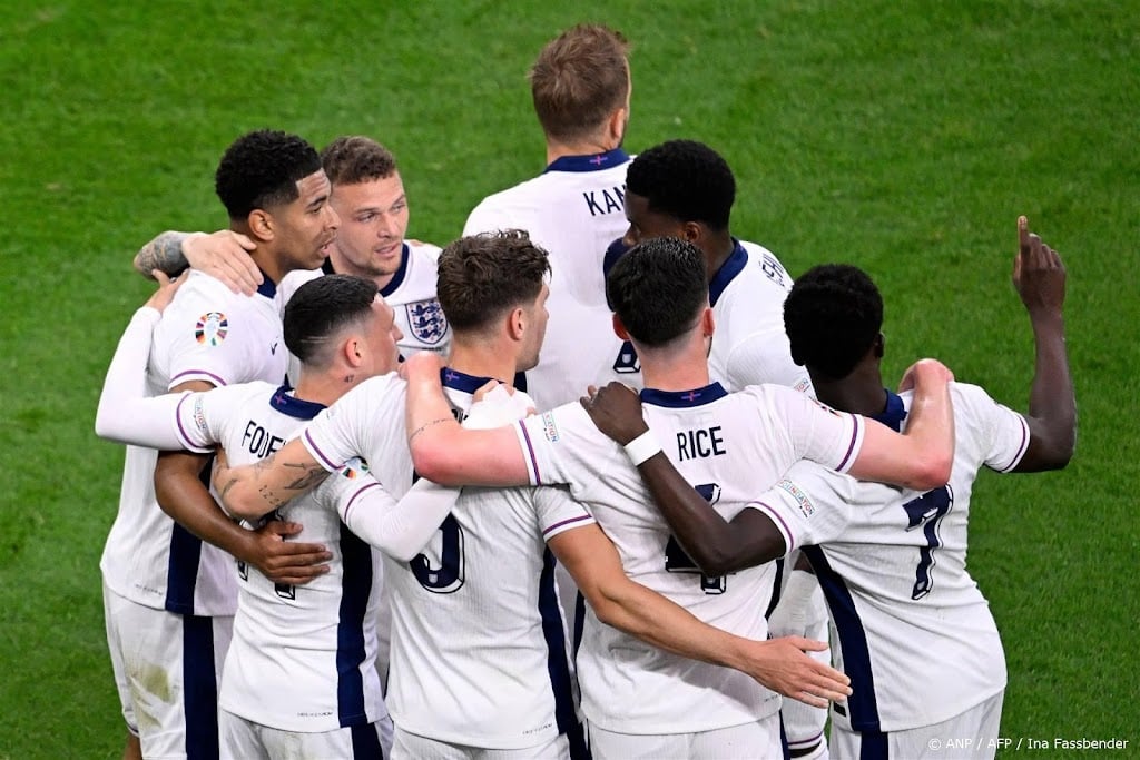 Bellingham helpt Engeland aan moeizame zege op Servië