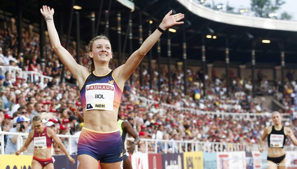 Estafetteploeg 4x400 meter gemengd grijpt zilver op WK atletiek