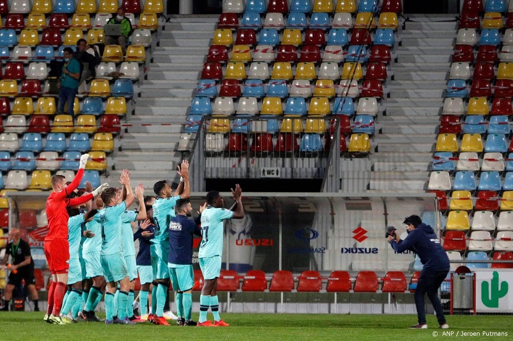 Willem II is veel te sterk voor Progrès Niedercorn uit Luxemburg