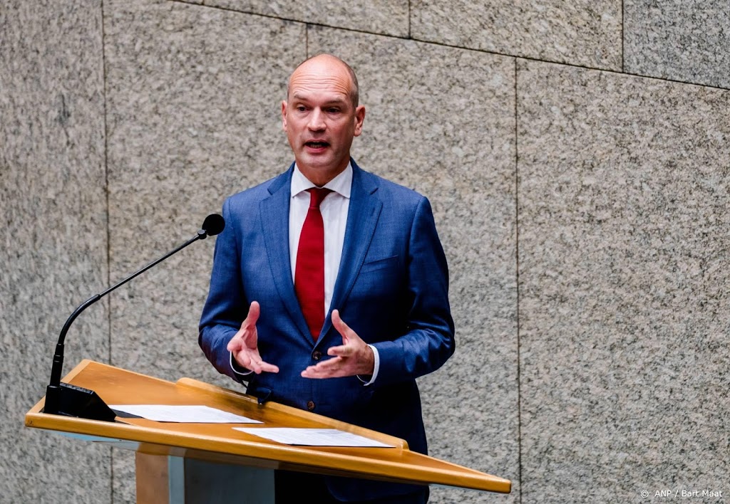 Segers wil geen goedkope oplossing voor zorgpersoneel