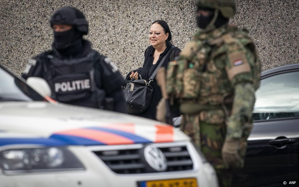 Advocaten Taghi vragen om vrijspraak op eerste dag van pleidooi