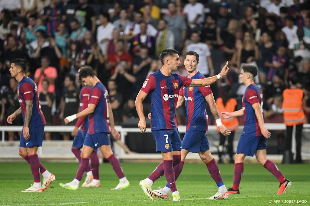 Barcelona wint vooraf aan duel met Antwerp ruim van Real Betis