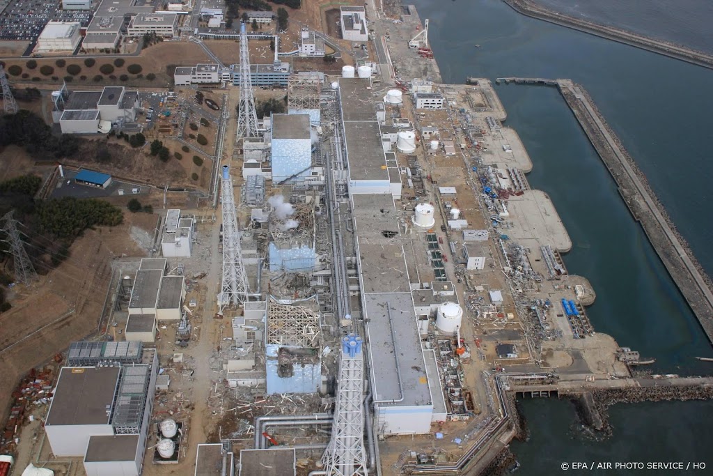 'Japan wil vervuild water Fukushima in zee lozen'