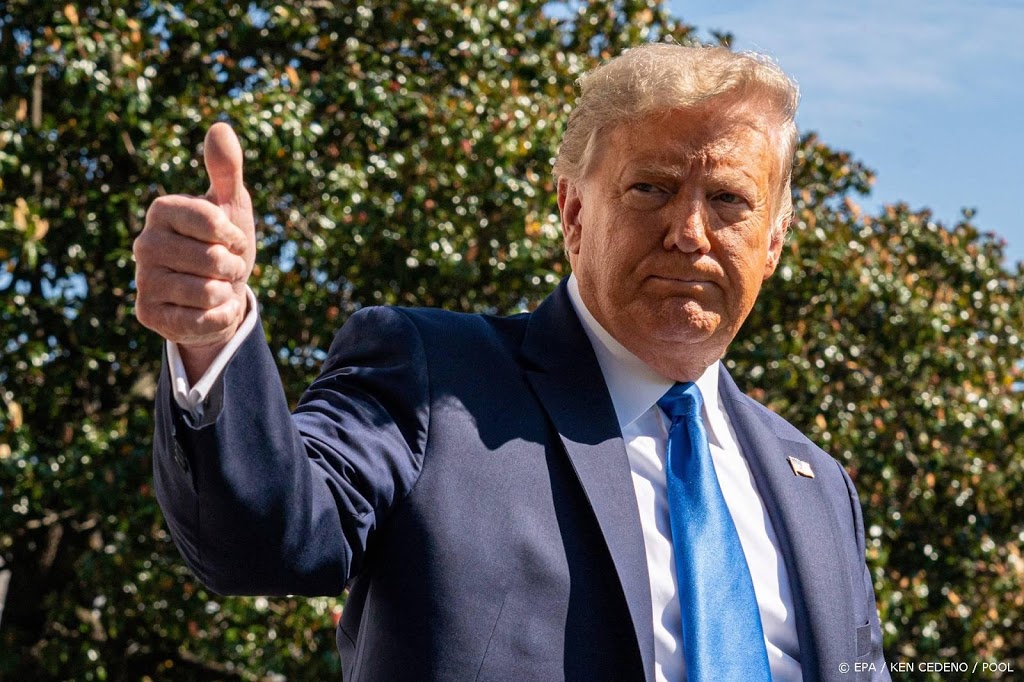 Trump belooft ouderen gratis en voorrang bij coronavaccin