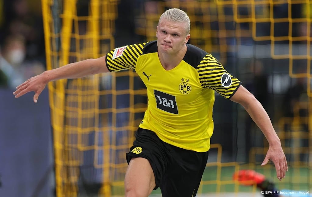 Haaland drie dagen voor duel met Ajax terug in basis bij Dortmund