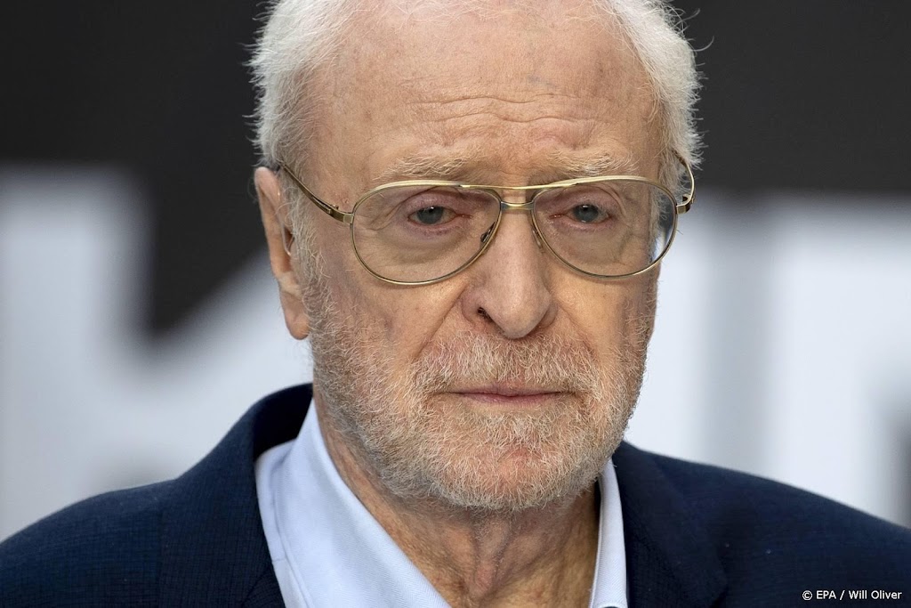 Michael Caine (88) komt terug op voornemen te stoppen