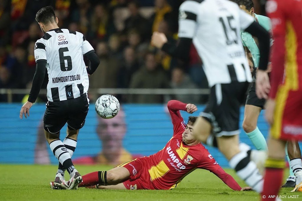 Go Ahead houdt stand met negen man en klopt Heracles: 4-2