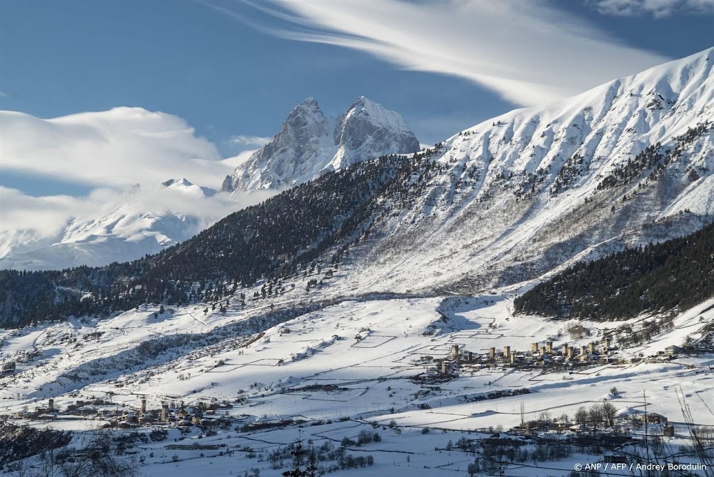 Twaalf mensen dood aangetroffen in skioord Georgië