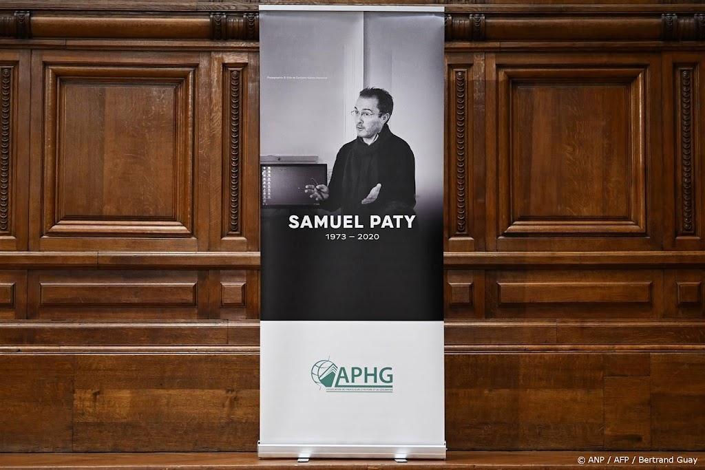 Tot 16 jaar cel geëist in moordzaak Franse leraar Samuel Paty